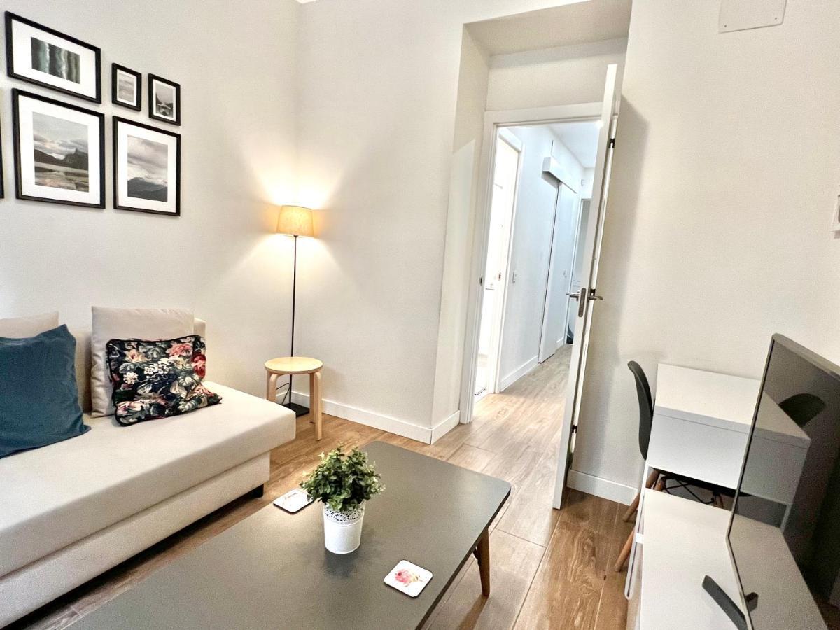 Apartamentos Moncloa Madrid Exterior photo