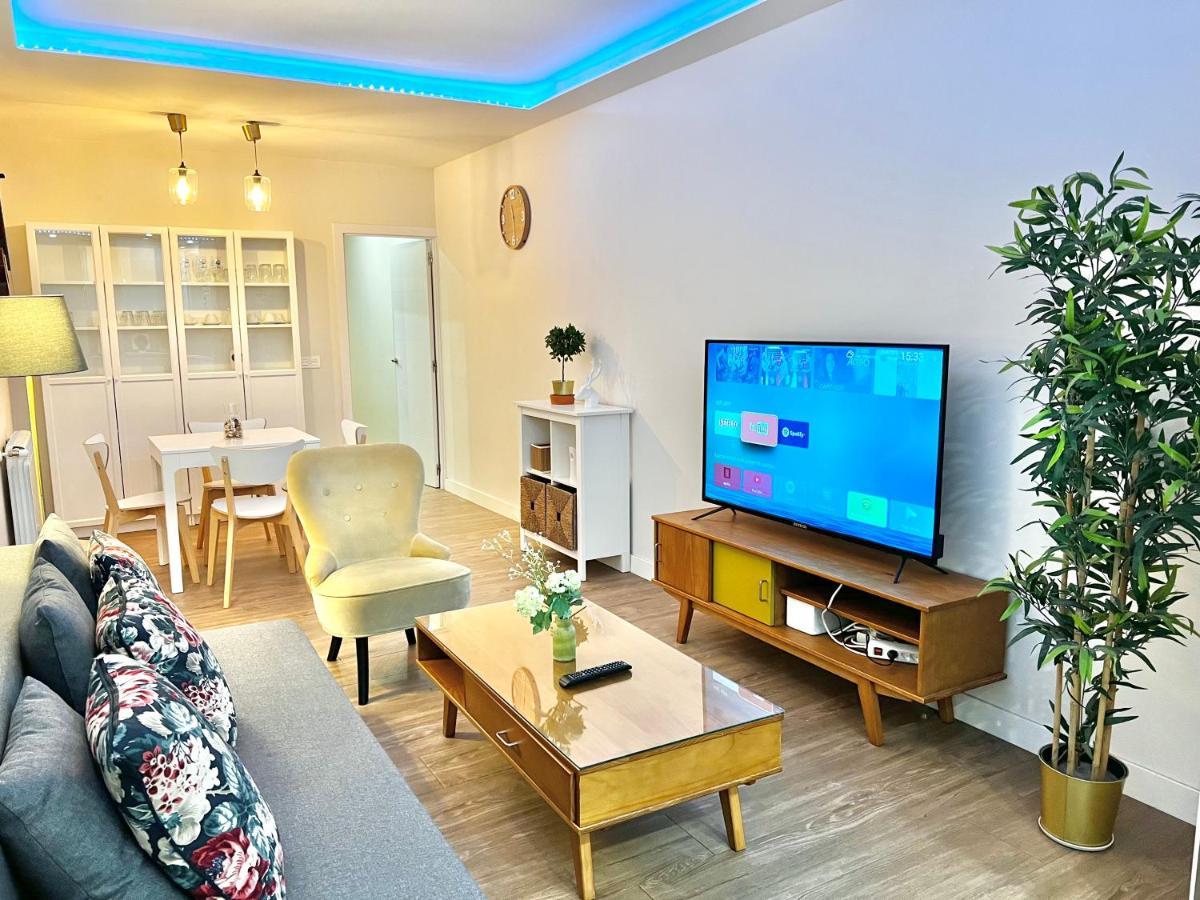 Apartamentos Moncloa Madrid Exterior photo